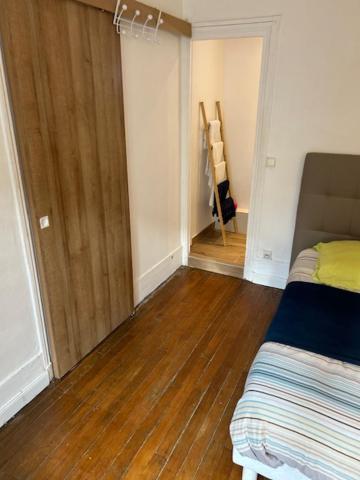 Appartement Sacre Coeur Montmartre Et Tour Eiffel, 8 People, Parijs